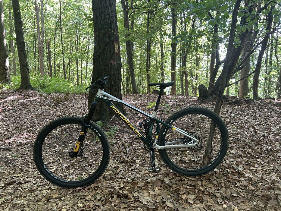 Bicicleta Mondraker superfoxy 2023 enduro/downhill