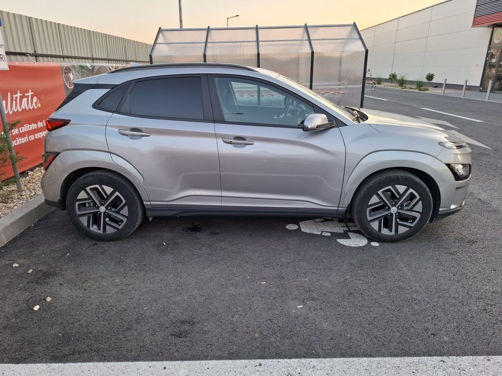 Hyundai kona in garanție impecabila fara accident