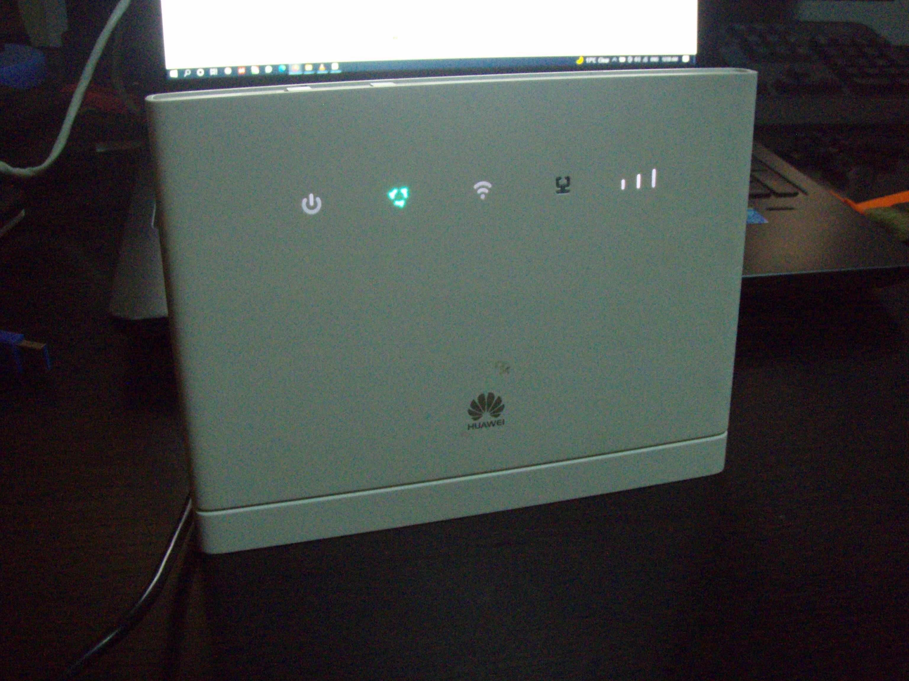 Router LTE 4G CAT4 150Mbps 50Mbps Huawei B315 liber de retea