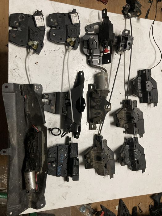 Broasca haion Bmw E90 E91 F01 F02 f10 F30 f31 E87 E88