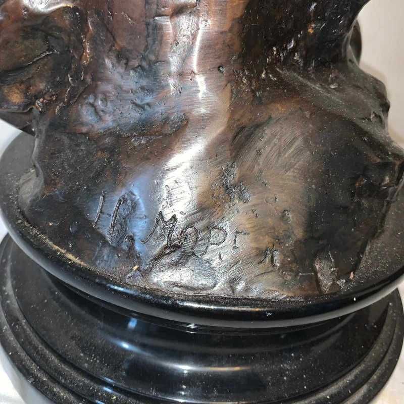 Statuie bronz semnat de H. Francois Moreau