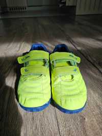 Детски футболни обувки Joma, 33 номер