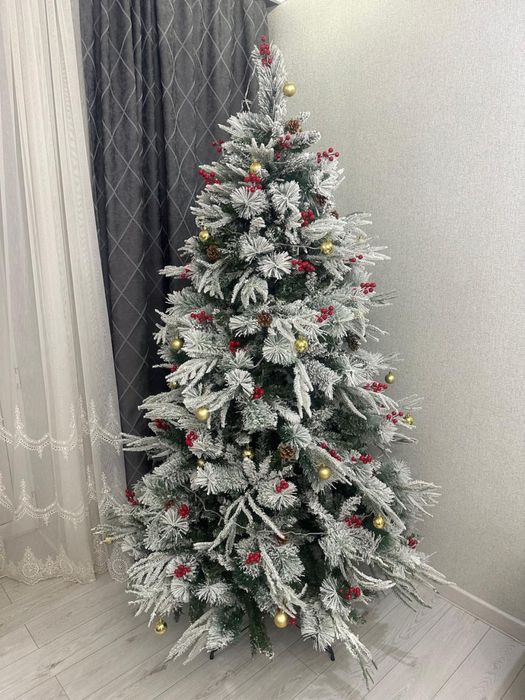 Продам ель новогоднюю