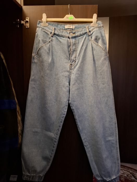 Blugi Pull and Bear Noi