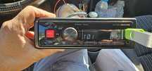 Продавам Pioneer Alpine UTE 72BT