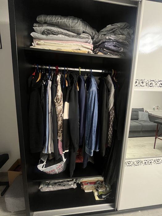 Sifonier cu usi culisante