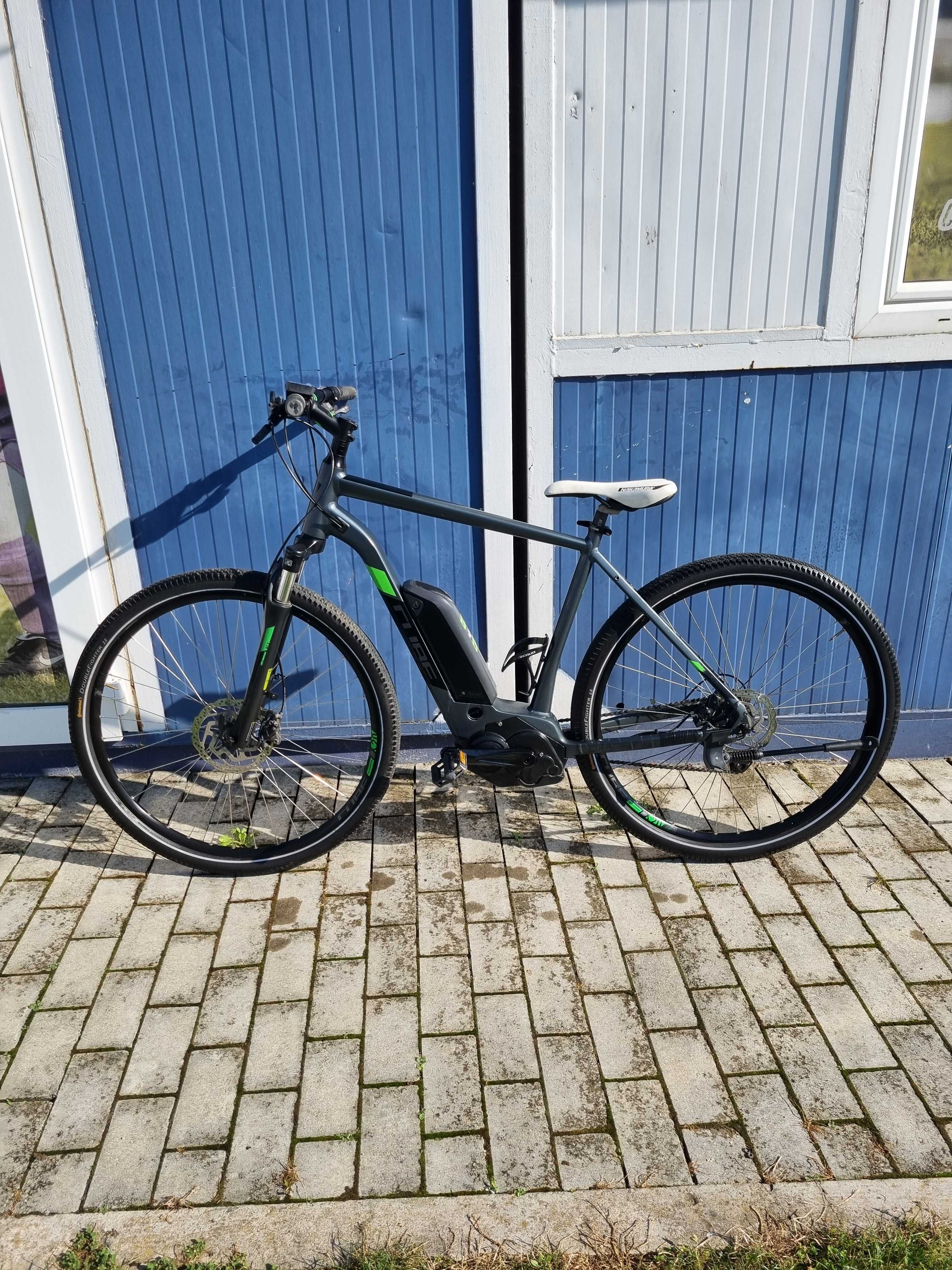 Bicicleta Cube electrica Mountain Bike , Scott