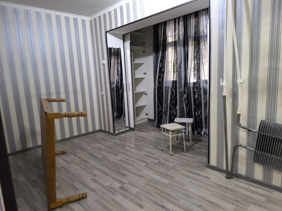 Xonadon ijaraga qoyiladi