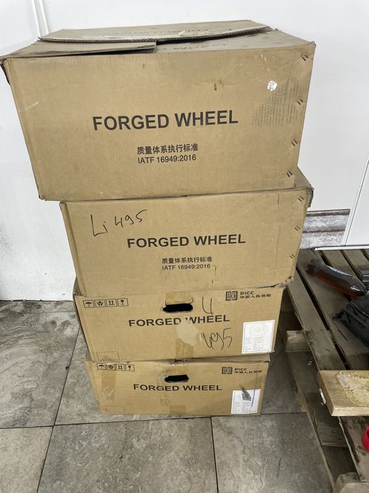 Диски на Li 7,9 новые оригинал