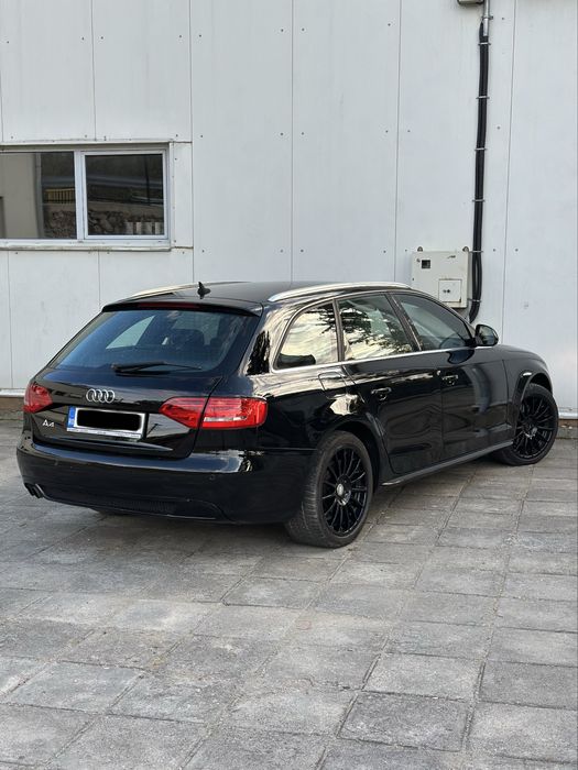 Audi A4 B8 Piele | Automat| Plafon Negru