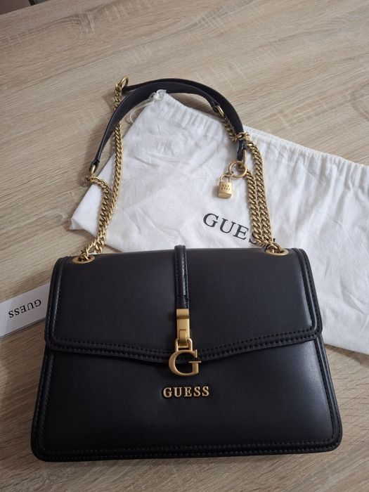 Оригинална Чанта Guess