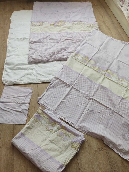 Бебешки кърпи за баня, спални чувалчета, одеала, възглавница