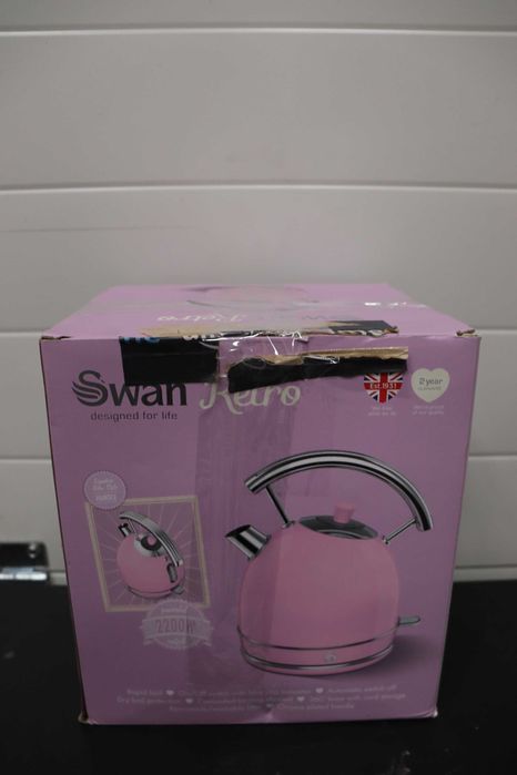Електрическа кана Swan Retro 1.8л, винтидж, неръждаем,3000W,лек ДЕФЕКТ