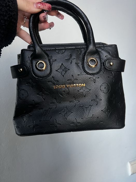Louis Vuitton mini bag