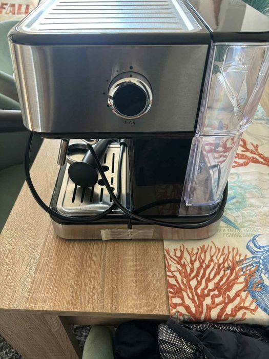 Expressor Gorenje, 1,5l,15 bar, sistem Cappuccino