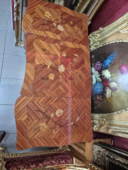 Birou- beauty cu intarsii și bronzuri