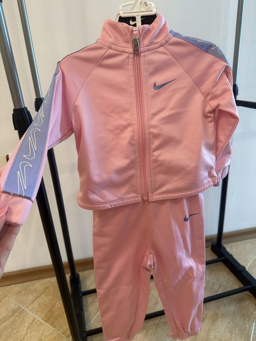 Оригинални дрехи за момиче(Adidas,Nike,Guess)- 1-2г.
