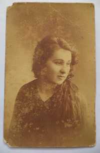 portretul dnei Virginia Popescu, Iași 1913