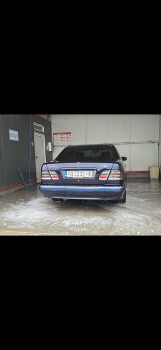 Mercedes E class w210