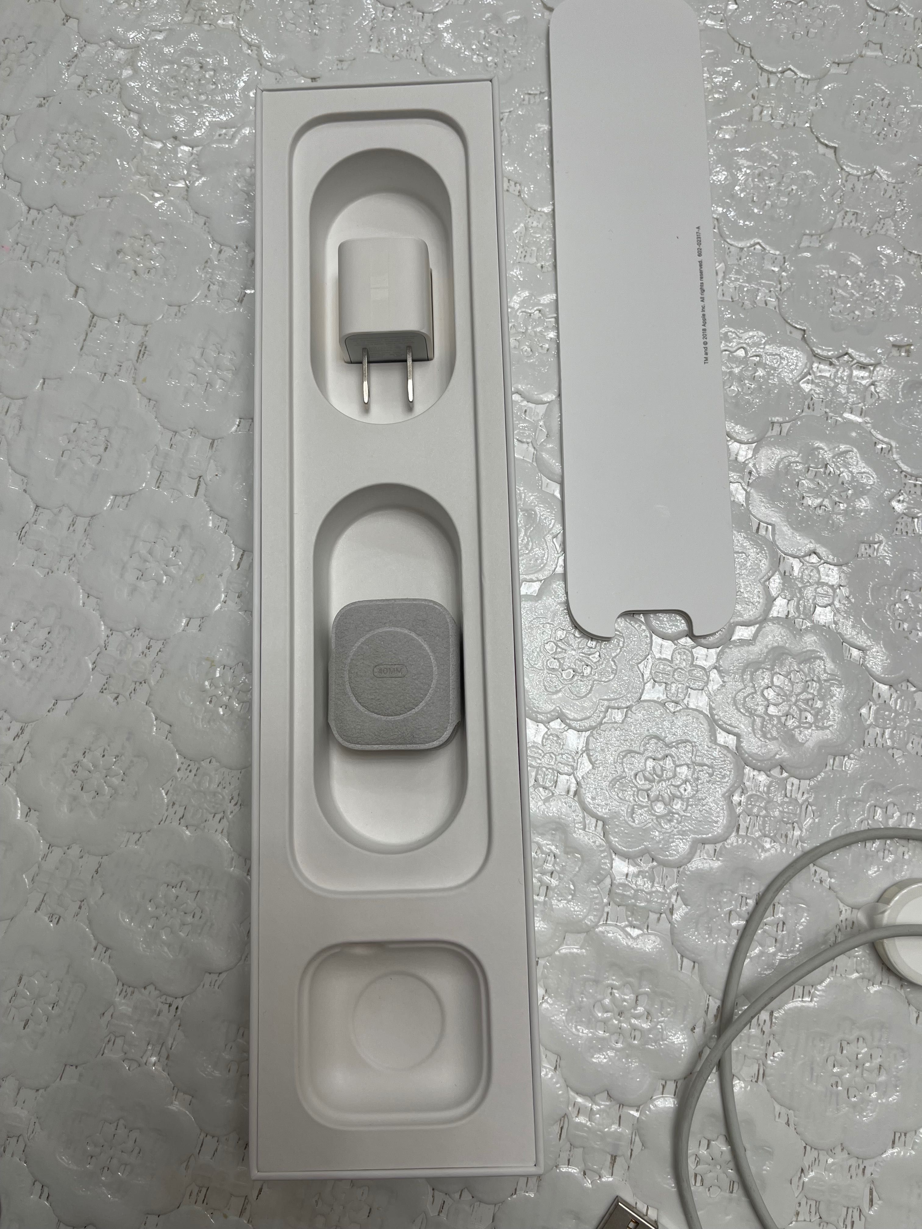 Часы Apple Watch 4 серия