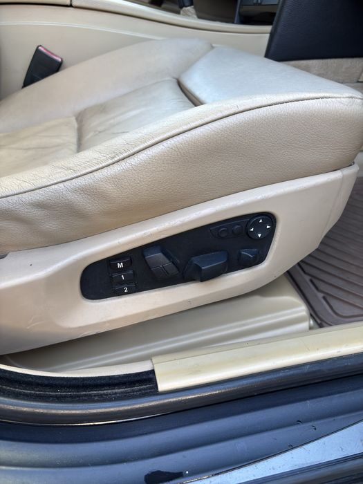 Vând Bmw E60 525d