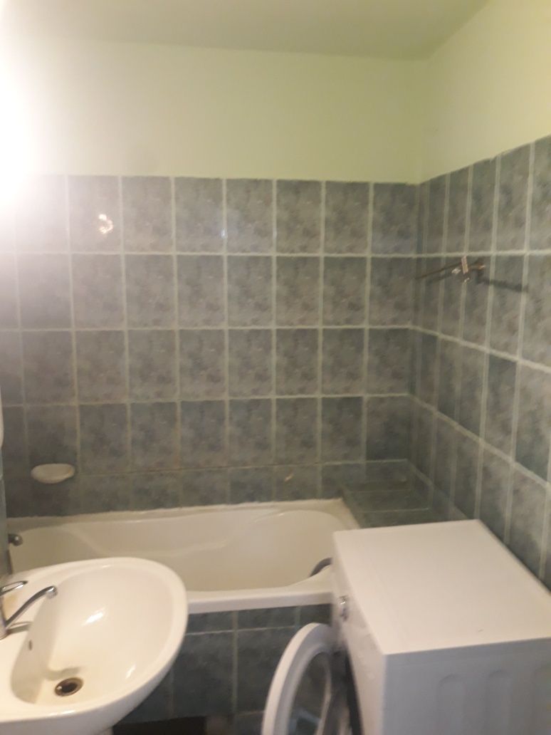 Inchiriez apartament 2 cam, Mircea cel Batran,Mehala, Cetății, Proprie