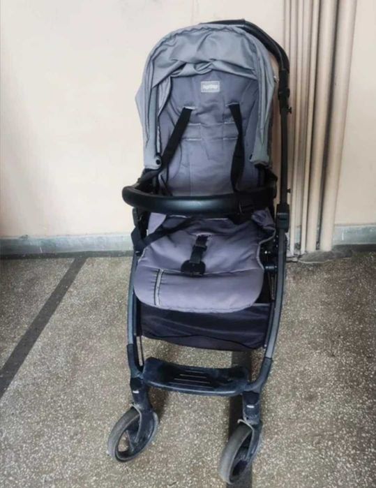 Продавам детса количка Peg Perego