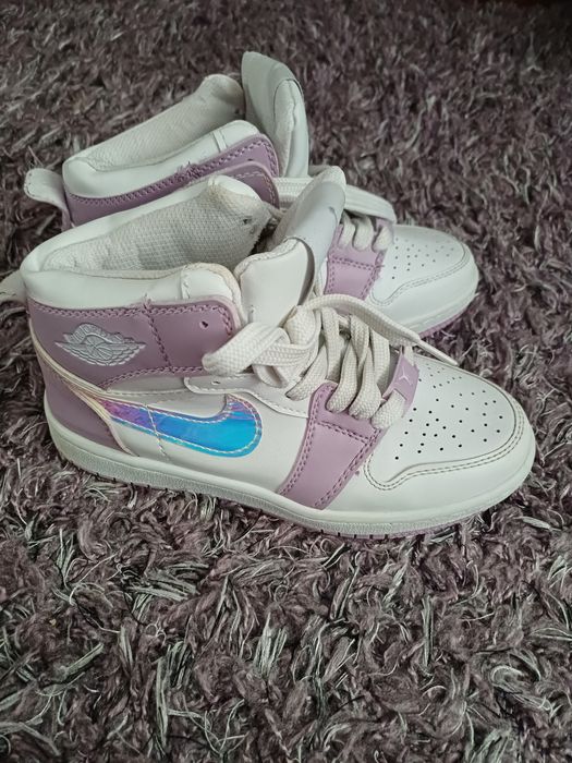 Nike Jordan 1 mid Glitter Swoosh  dama