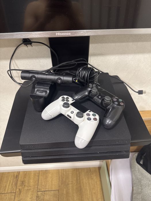 Sony playstation 4 pro 1 TRB