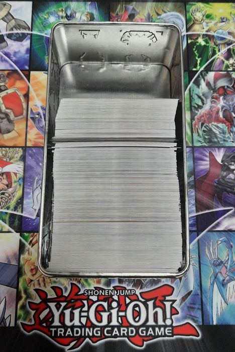 Bulk от оригинални Yu-Gi-Oh карти ! Има 30+ foil карти!