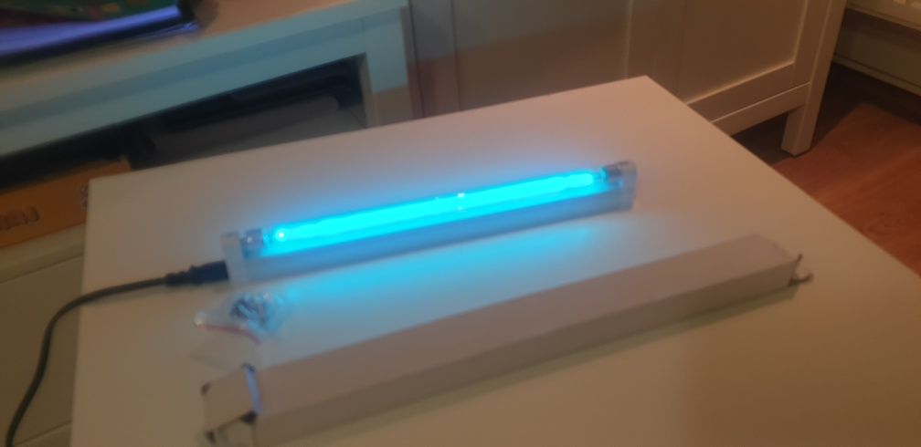 Vand lampă UV-C de 8 W