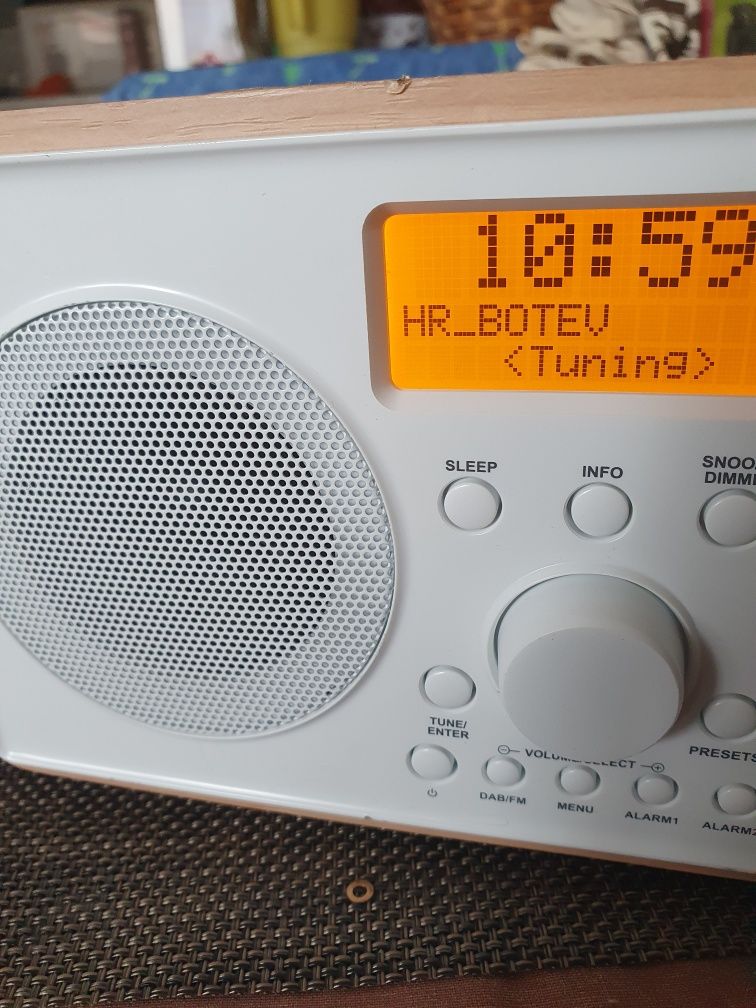 DAB FM stereo radio DUAL