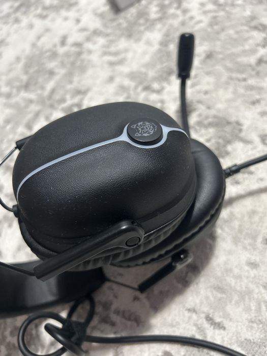 Casti redragon, fara negocieri