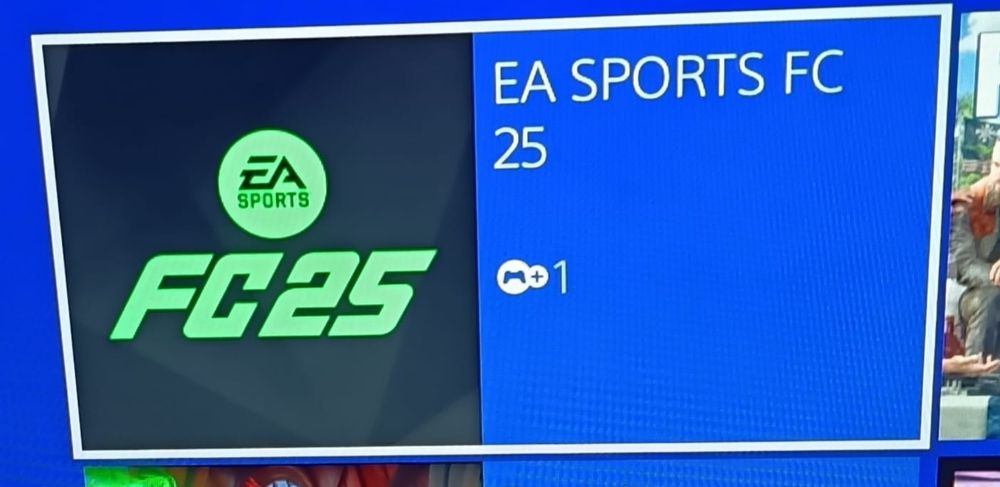 PS 4 SLIM memorie 850GB