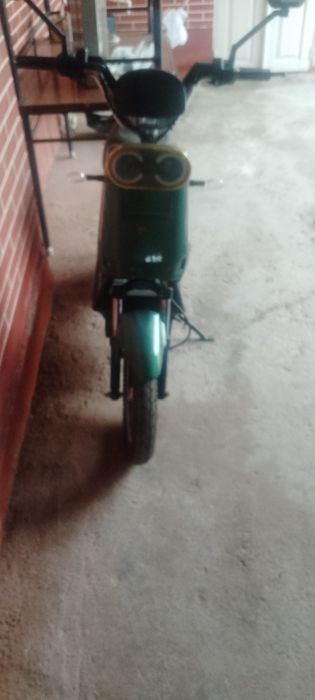 Продам скутер электронных