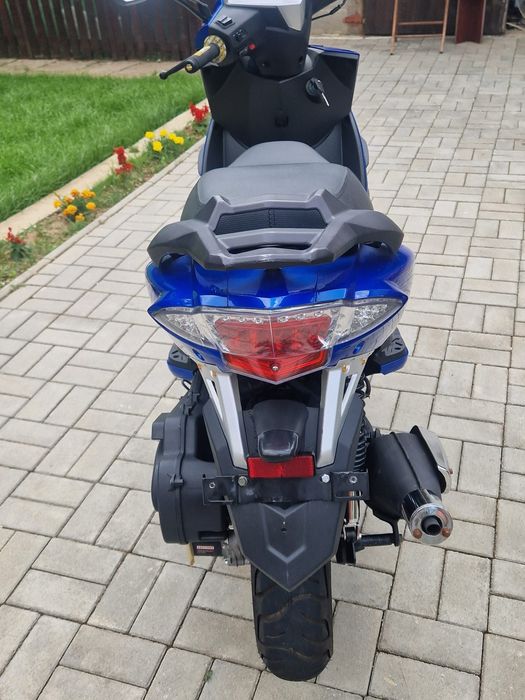 Scuter 125 cm an 2014