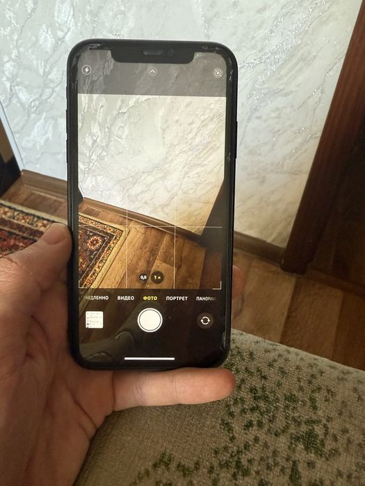 Продам Iphone 11 ( айфон 11 ) 128 ГБ