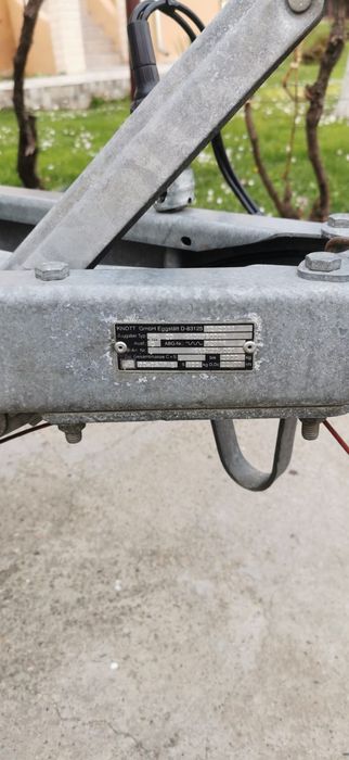 Remorca saris 2000 kg