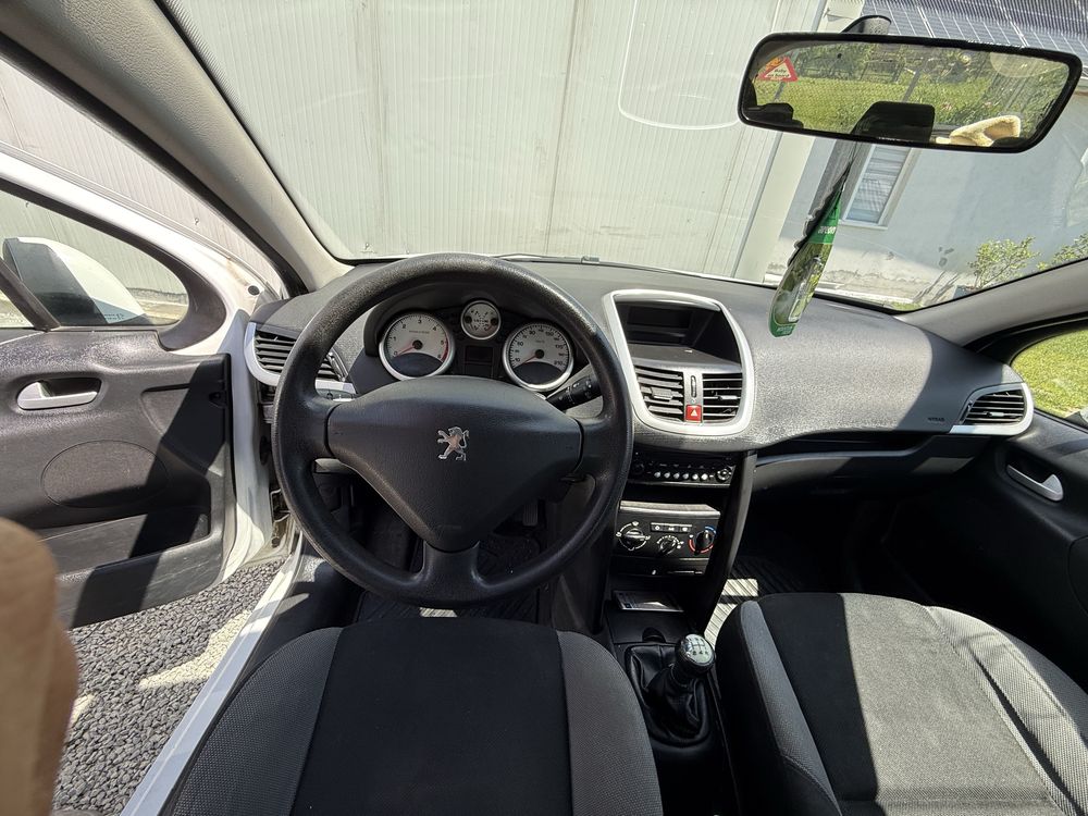 Peugeot 207 clima  2008 inmatriculat