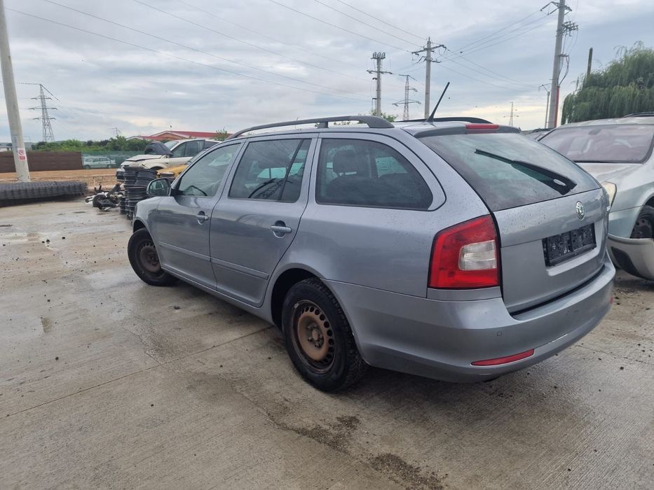 Dezmembram Skoda Octavia 2 Facelift, an 2011, 1.6 TDI cod CAY