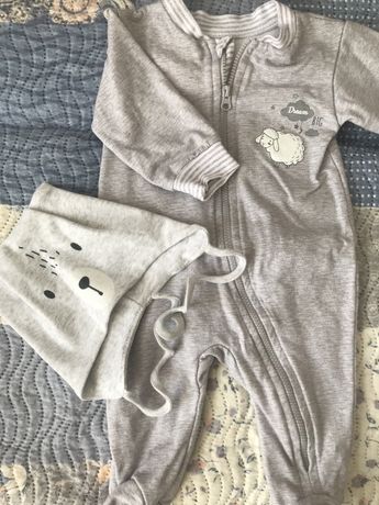 Одежда для новорожденных.Набор вещей для грудничков