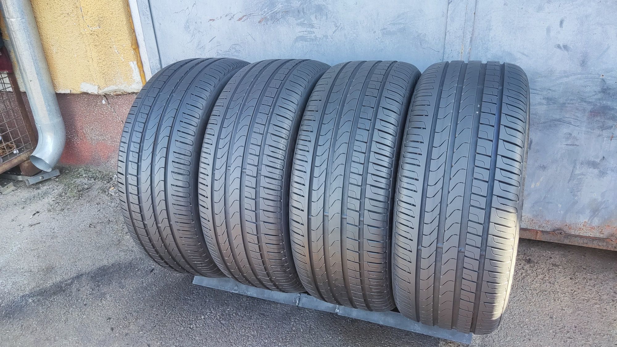 4бр. летни гуми 255/45/20 Pirelli Scorpion Verde
dot21
8mm
Добро състо