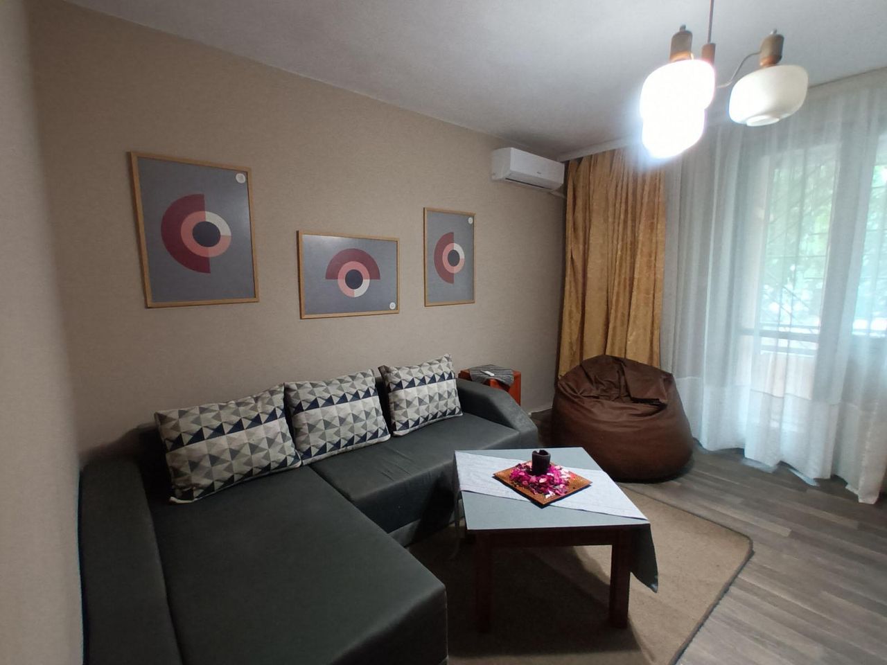 Дава се под наем Двустаен апартамент в Пловдив, Център - 60 кв.м за 410 € - Снимка #7