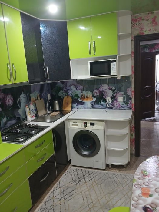 3 комнатная квартира сдам семей