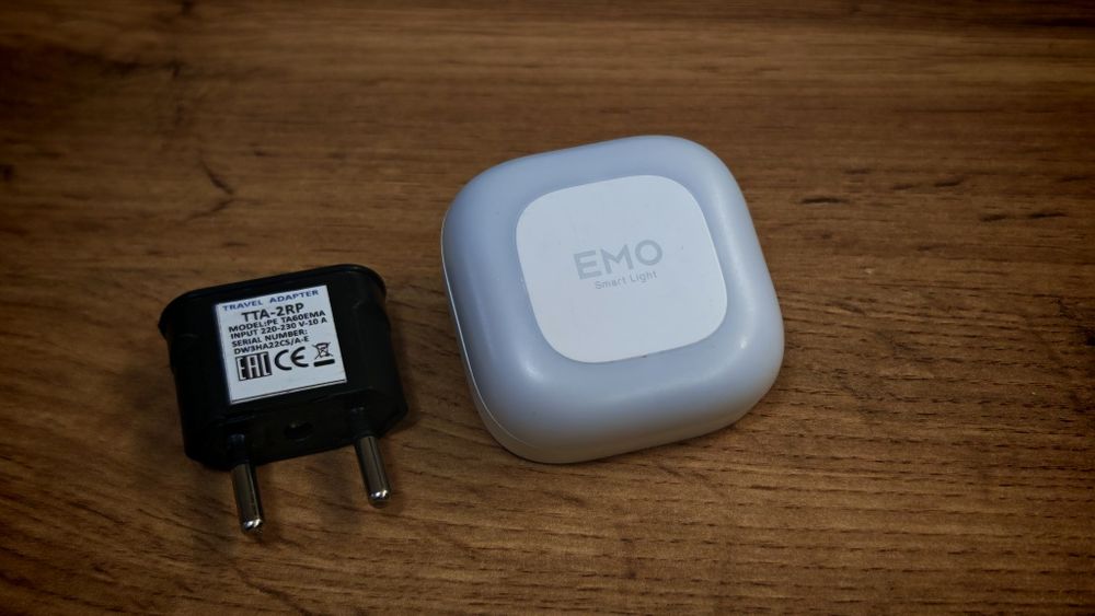 Продам светильниик аксессуар для робота Emo