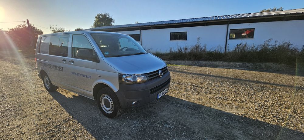 Volkswagen T5 140 cp