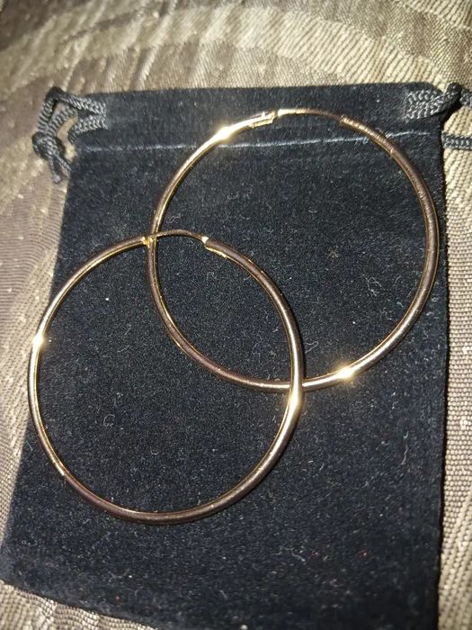 Серьги кольца  с позолотой 5 см объем  очень красивые не темнеет