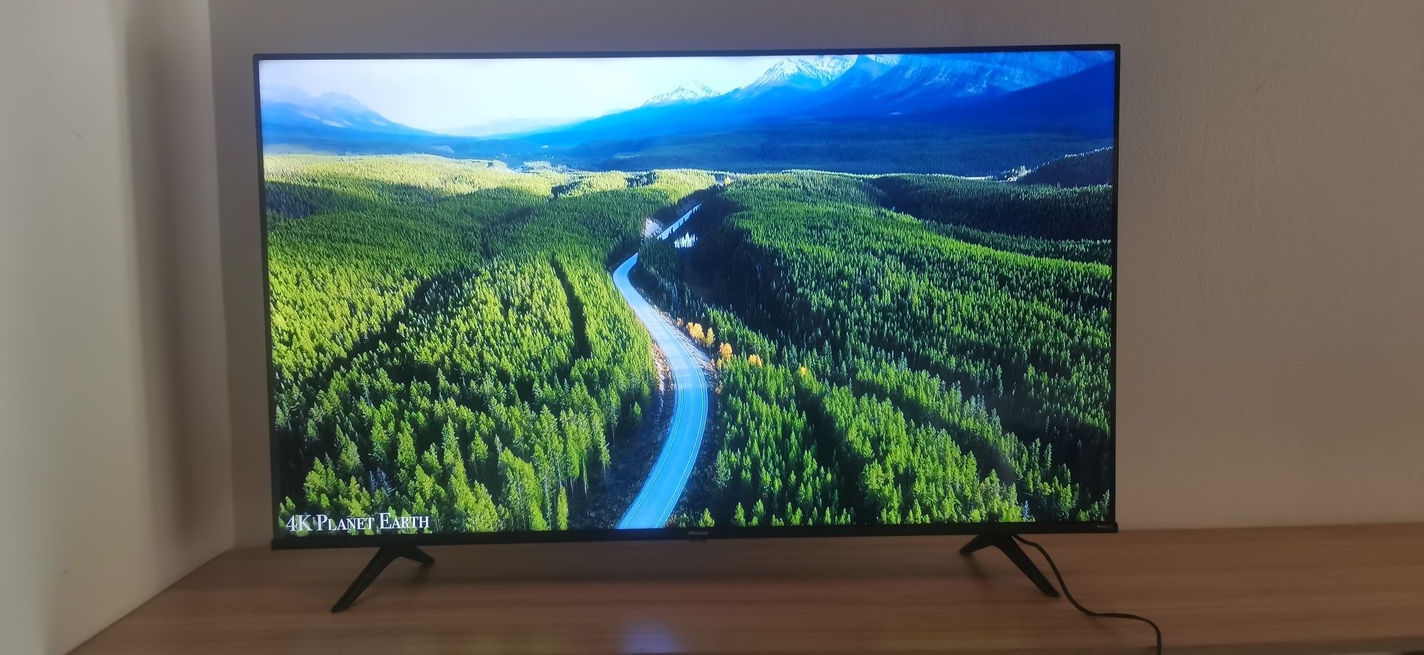 DLED 140 Cm SMART 4K UHD HDR Hisense. 55A6EG, Am și Alte Mărimi Mărci