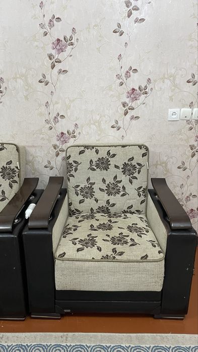 Бу диван сатылады