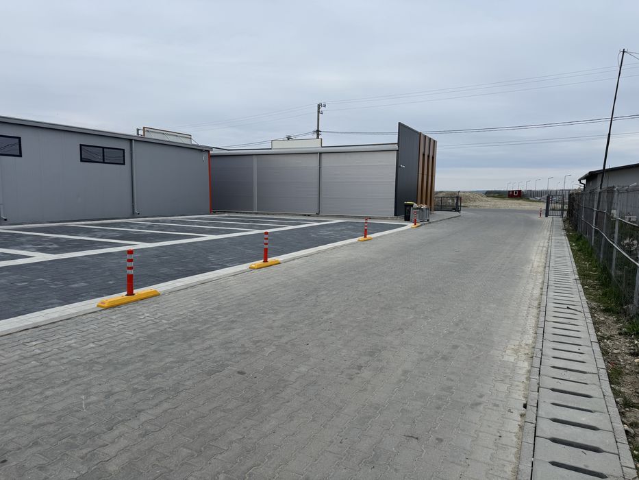 Parcare camione, dube, aututilitare masini